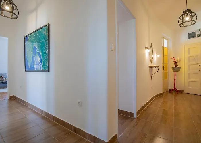 Daire Amphitheater *