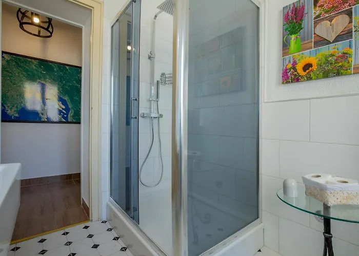 Amphitheater 아파트 *