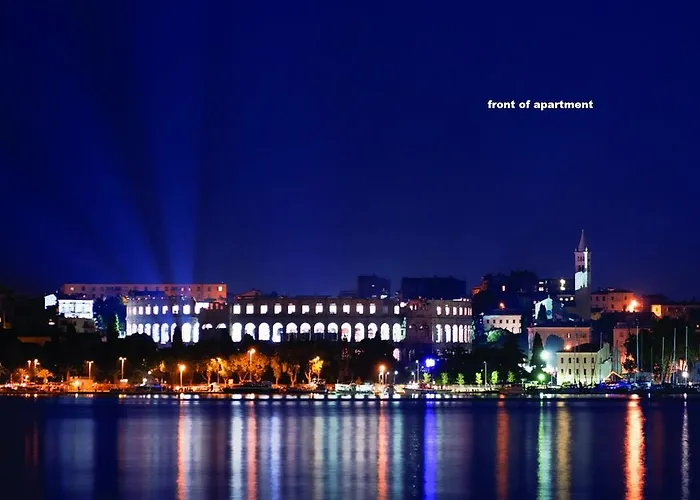 아파트 Amphitheater